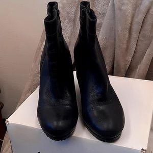 ALDO DROUILLARD 97 BLACK LEATHER WEDGE ANKLE BOOTS SIZE 8.5
